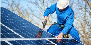 Installation Maintenance Panneaux Solaires Photovoltaïques à Saint-Meme-le-Tenu